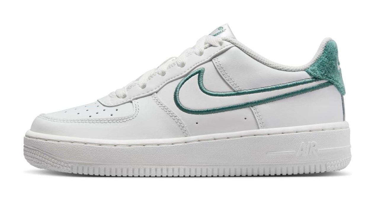 Nike Air Force 1 Low LV8 3