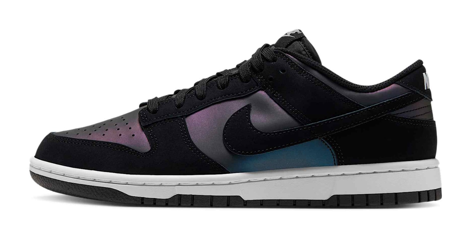 Nike Dunk Low SE "Black & White"