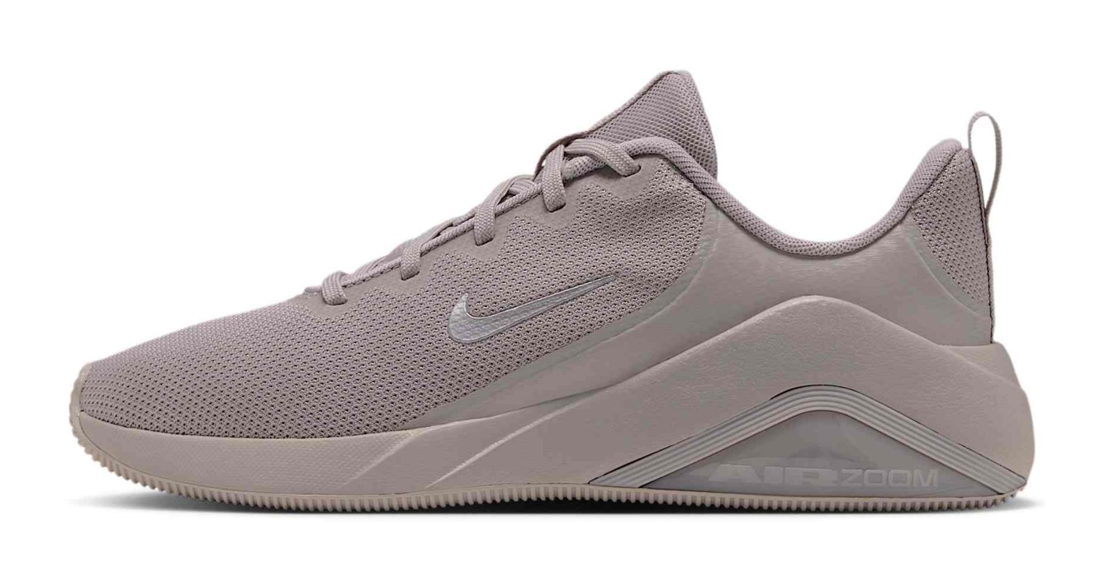 Nike Bella 7
