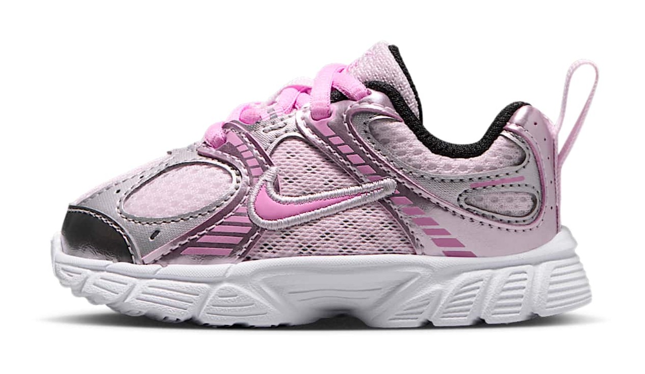 Nike V5 RNR Lace "Pearl Pink & Metallic Silver"