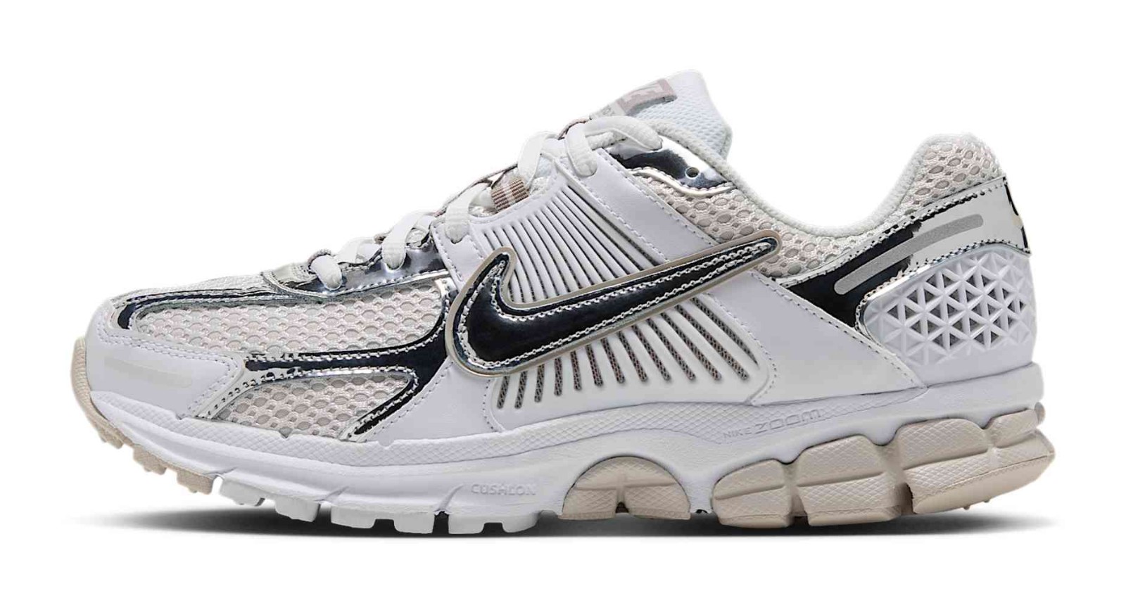 Nike Vomero 5 "Chrome"