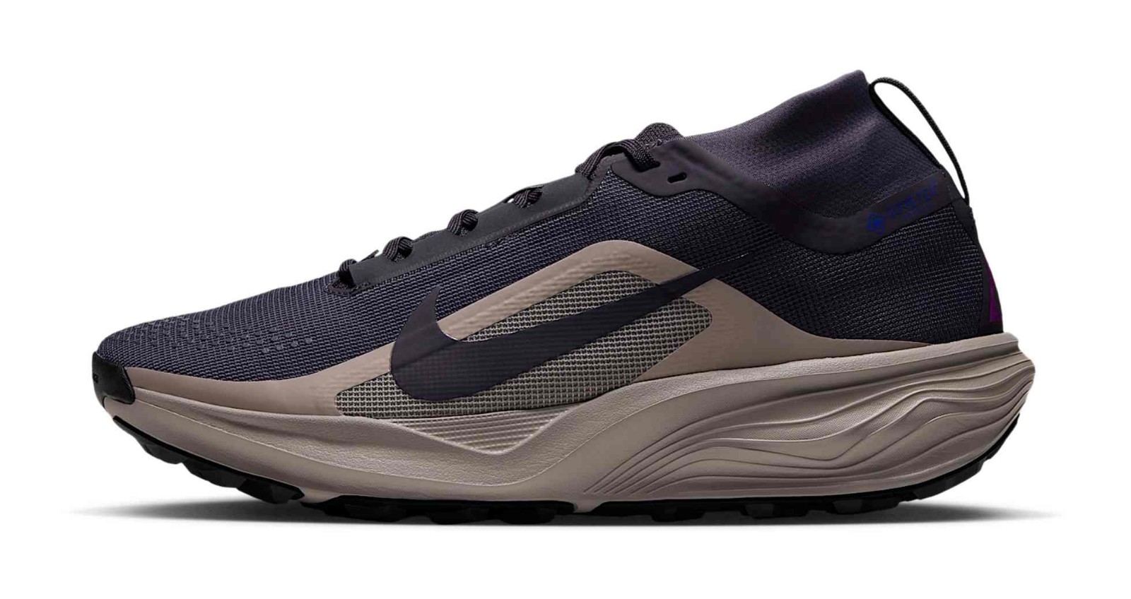 Nike ACG Pegasus Trail GTX "Gridiron & Cream Ii"