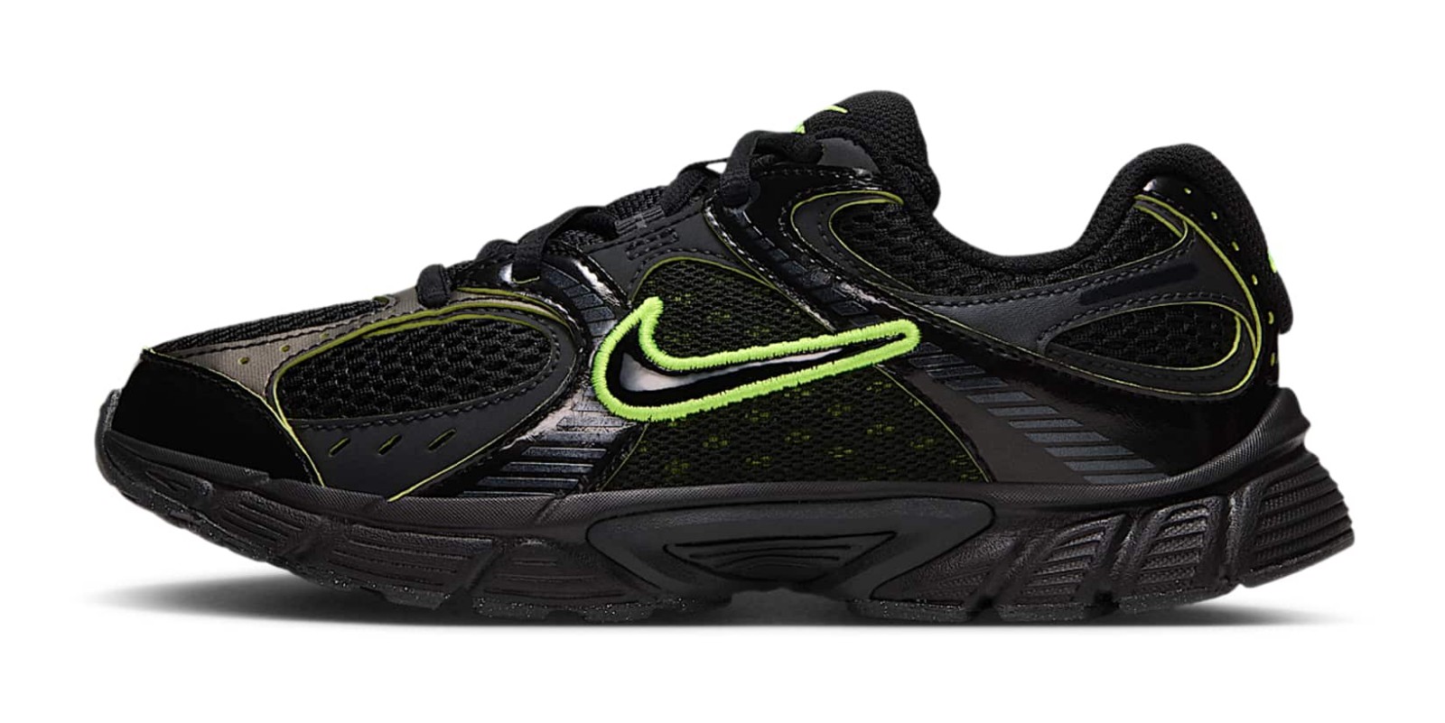 Nike V5 RNR "Black & Dark Smoke Grey"