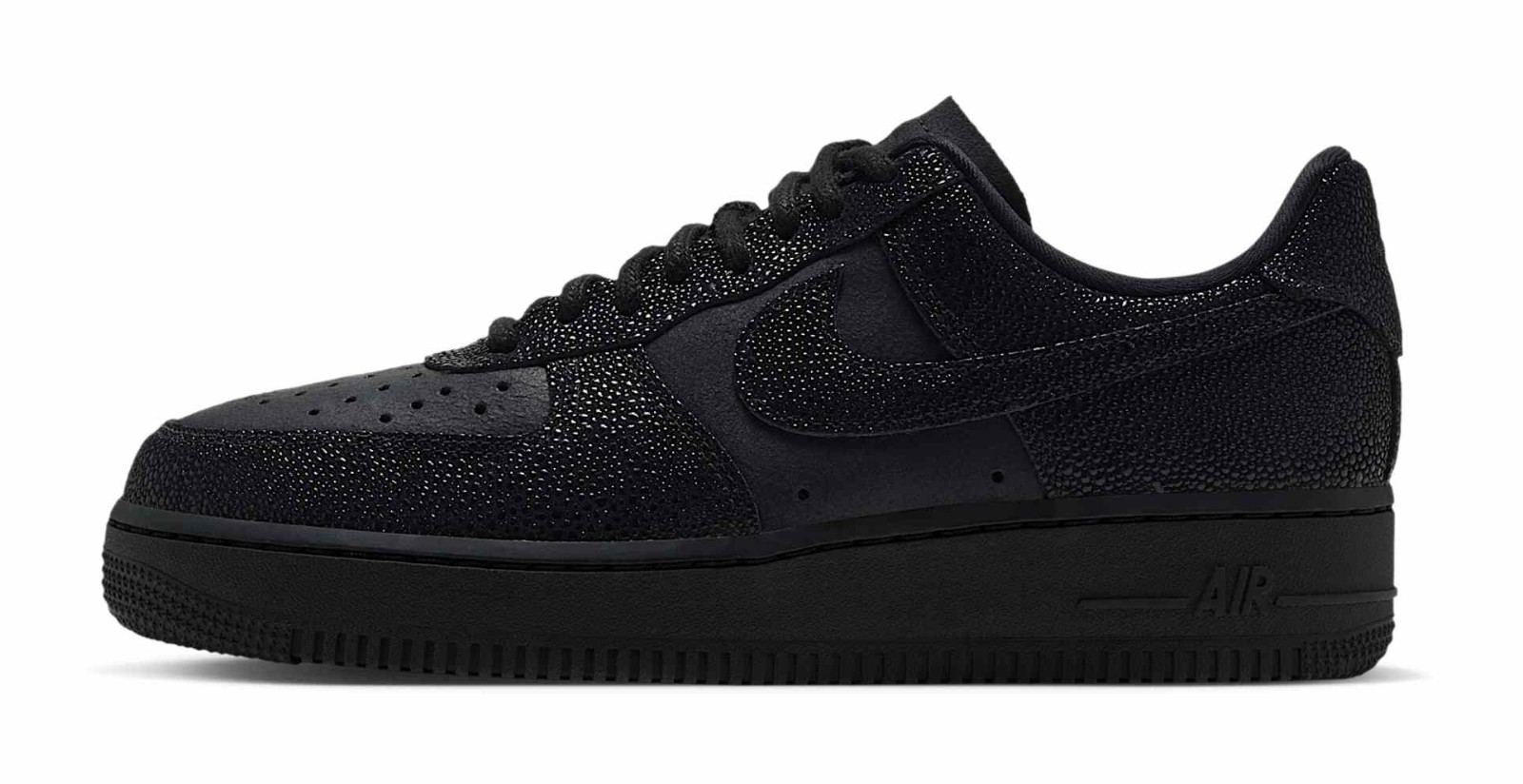 Nike Air Force 1 Low '07 SE "Black & Anthracite"