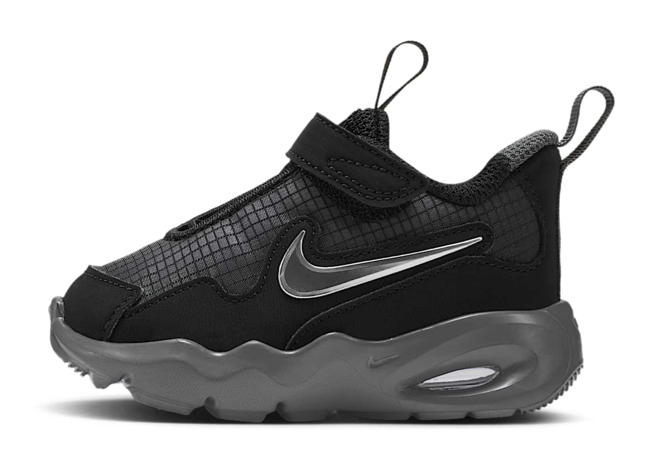 Nike Air Max Nova "Black & Iron Grey"