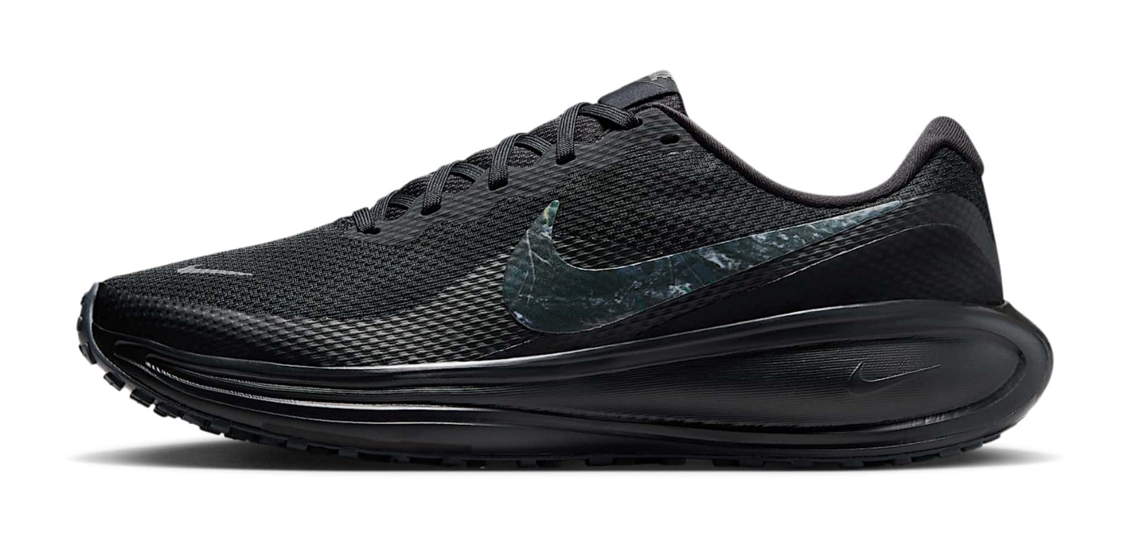 Nike Revolution 8