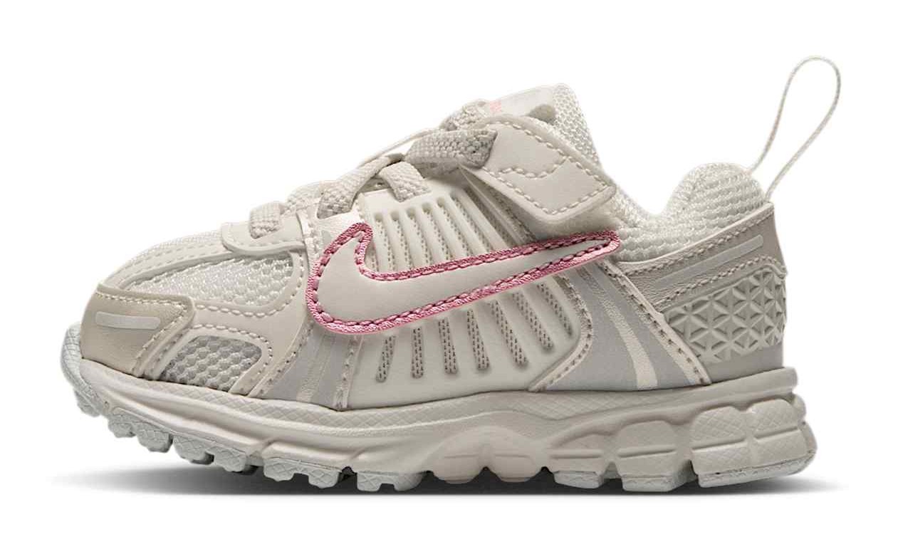 Nike Vomero 5 "Sail & Pink Rise"