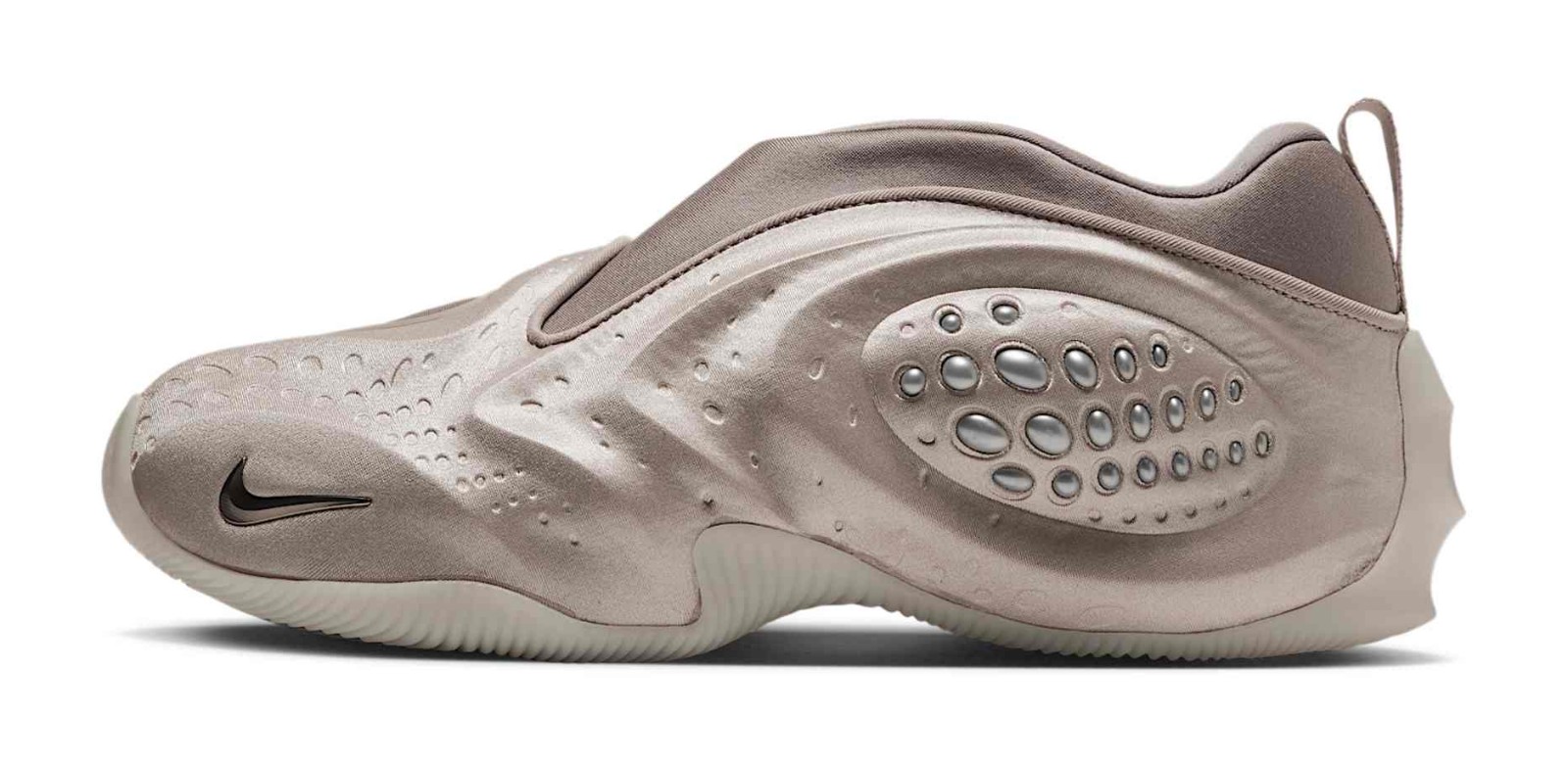 Nike First Sight Shadow SP "Cream Ii & Metallic Silver"