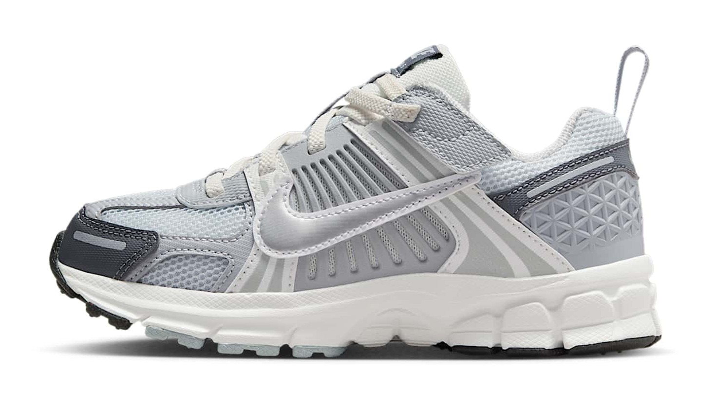 Nike Vomero 5 "Pure Platinum & Summit White"