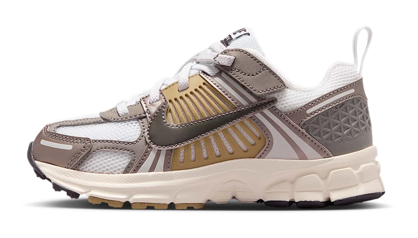 Nike Vomero 5 "Metallic Pewter & Parachute Beige"