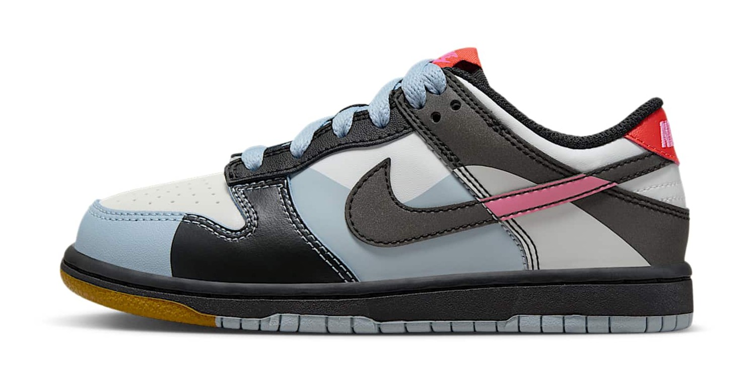 Nike Dunk Low SE "Summit White & Black"
