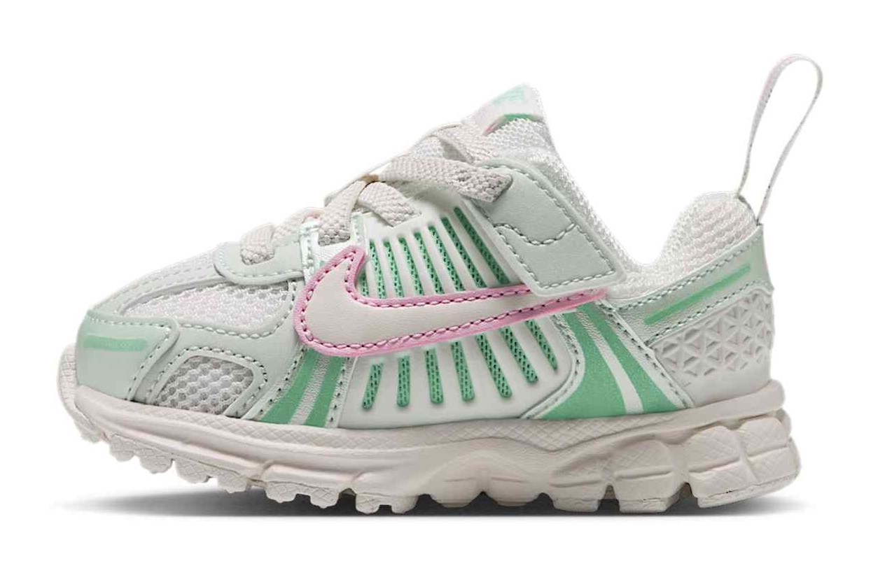 Nike Vomero 5 "Sail & Pink Foam"