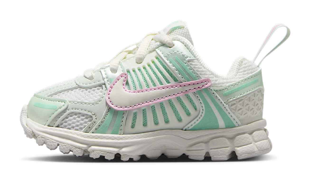 Nike Vomero 5 Lace "Sail & Pink Foam"