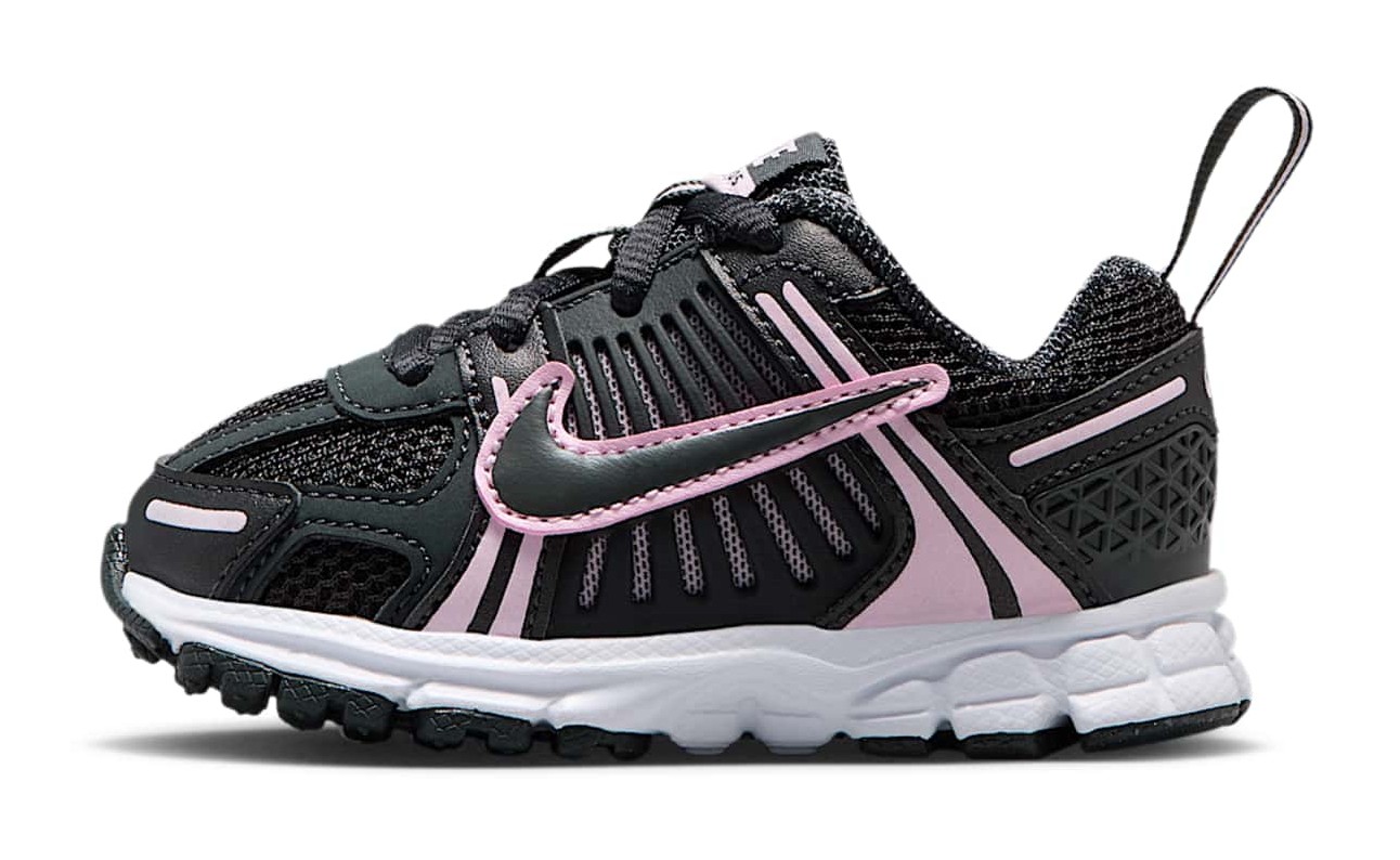 Nike Vomero 5 Lace