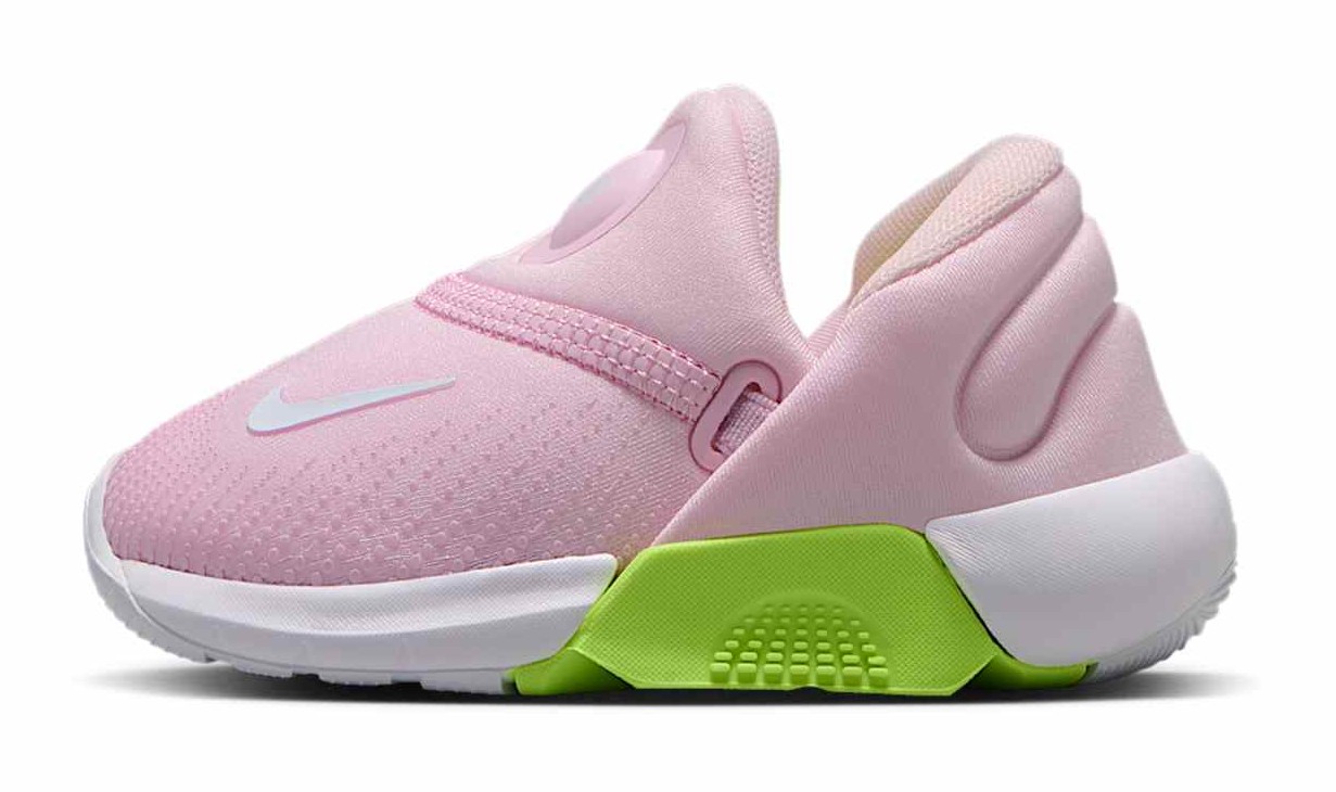 Nike Swoosh Go