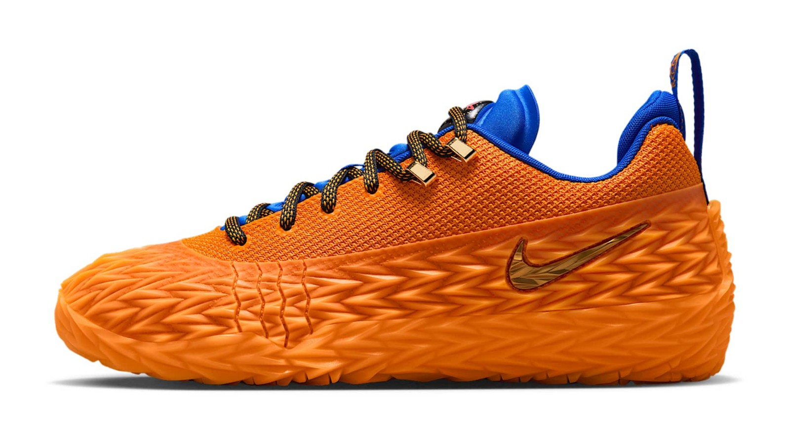 Nike S.T. Charge