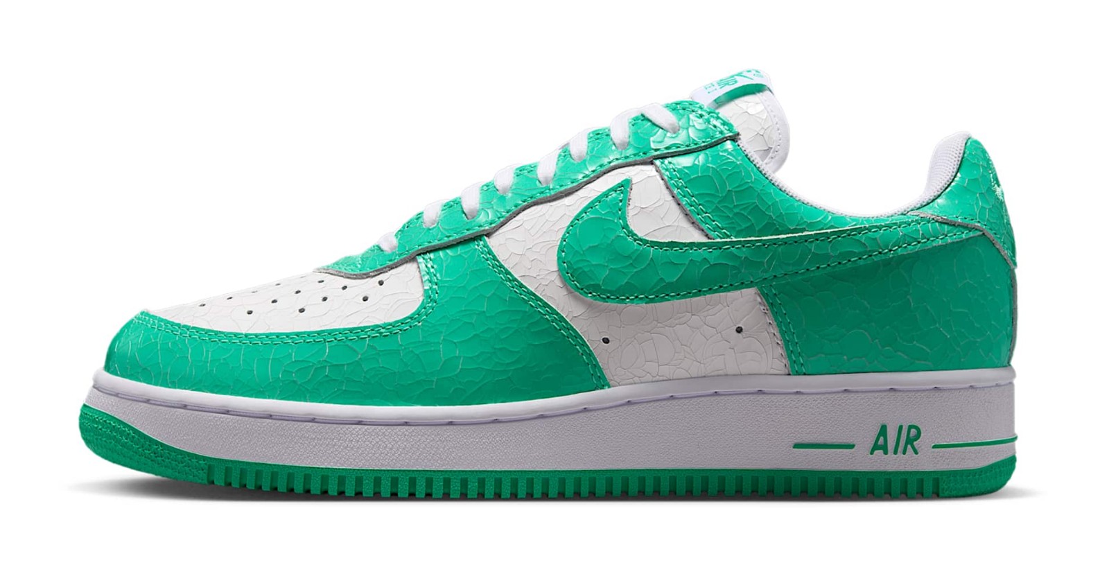 Nike Air Force 1 Low Cracked Leather