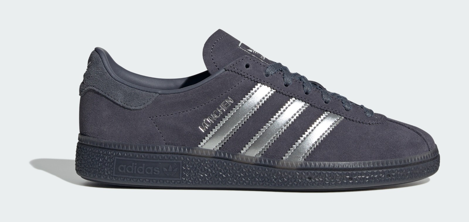 adidas Originals München "Aurora Onix & Onix"