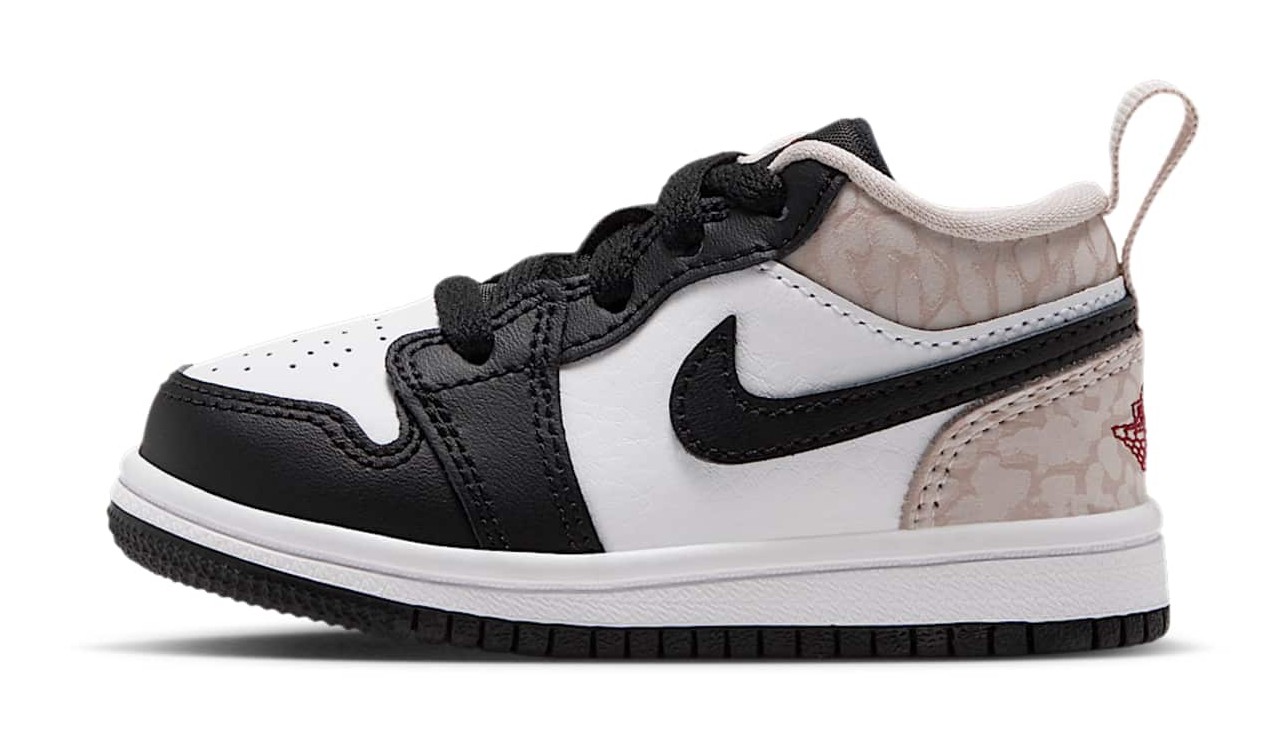 Air Jordan 1 Low SE "Black & White"