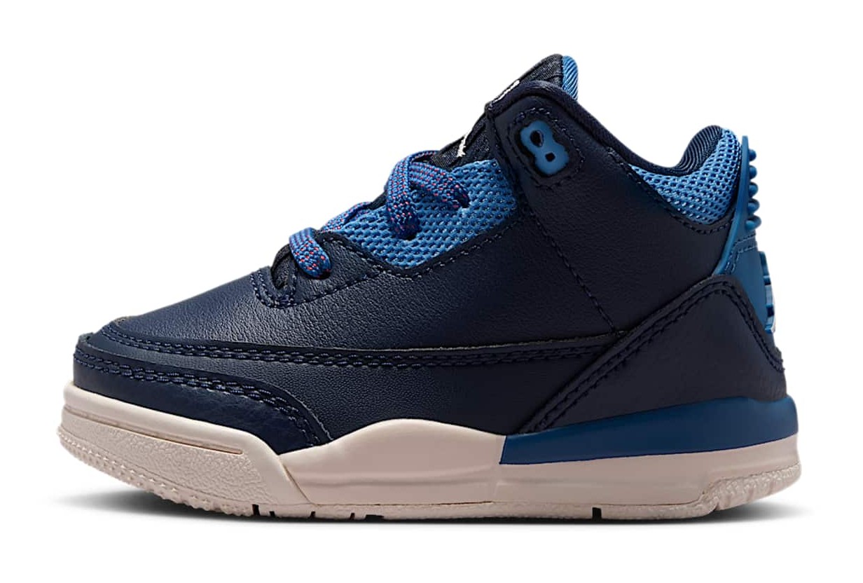 Air Jordan 3 Retro "Obsidian & Track Red"