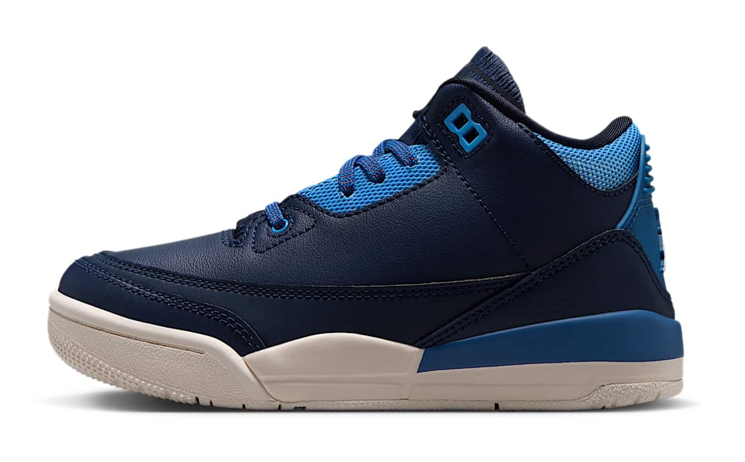 Air Jordan 3 Retro "Obsidian & Track Red"