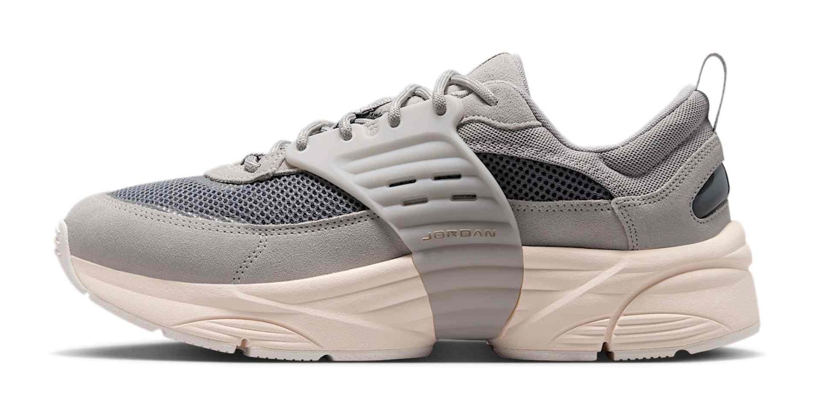 Jordan Trunner O/S "Light Iron Ore & Smoke Grey"